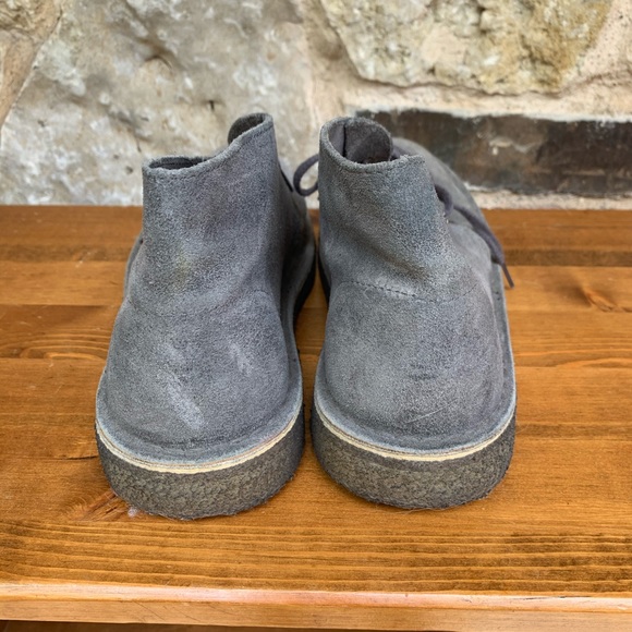 Clarks Chukka Boots - Picture 3 of 6